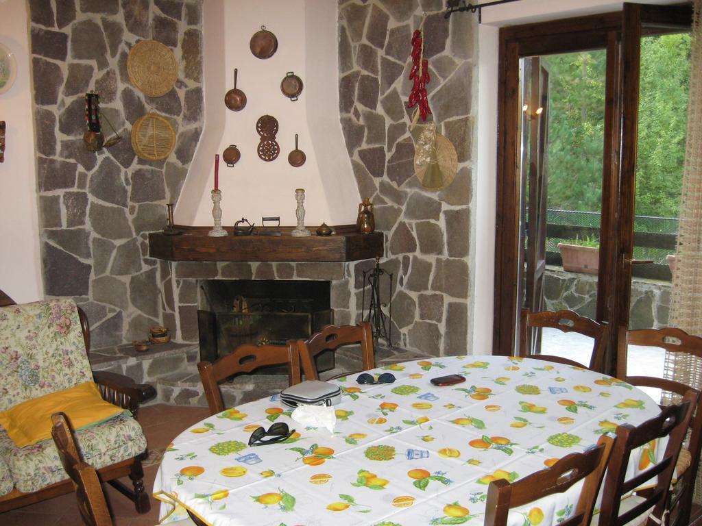 Le Tre Rose Montagna Leilighet Camigliatello Silano Rom bilde